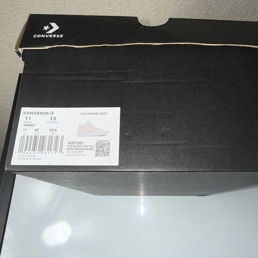 Converse CTAS Malden Street Mid Top Shoes Vintage White Sneakers Men’s Size 11 - Picture 8 of 9
